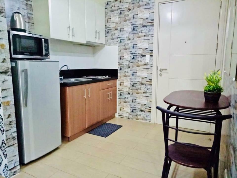 Condo Unit Walking Distance To Manila Airport Exterior foto